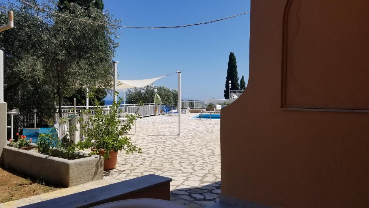 Mirabello Hotel Apartments Dassia  Exterior photo