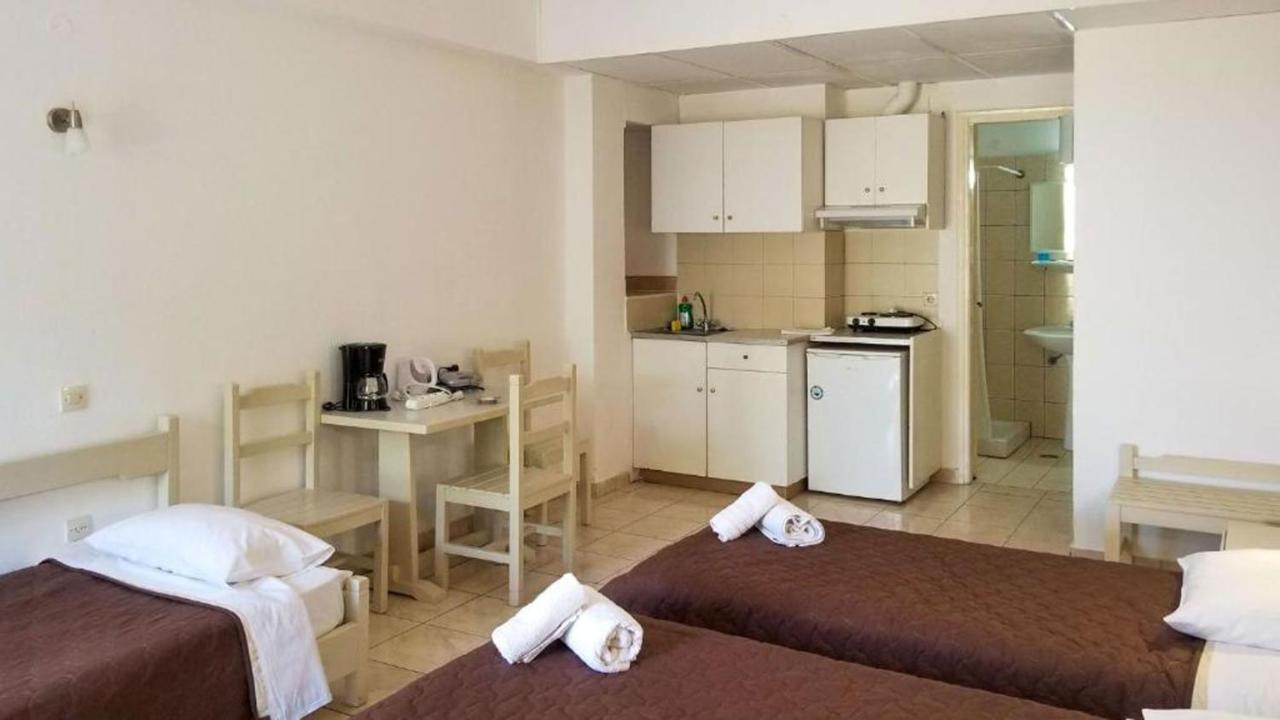Mirabello Hotel Apartments Dassia  Exterior photo