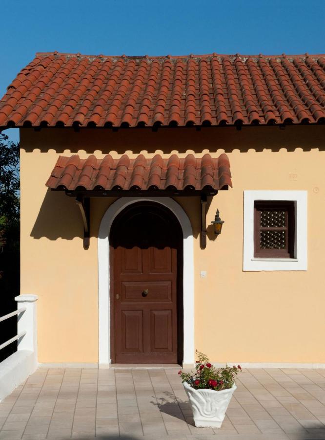 Mirabello Hotel Apartments Dassia  Exterior photo