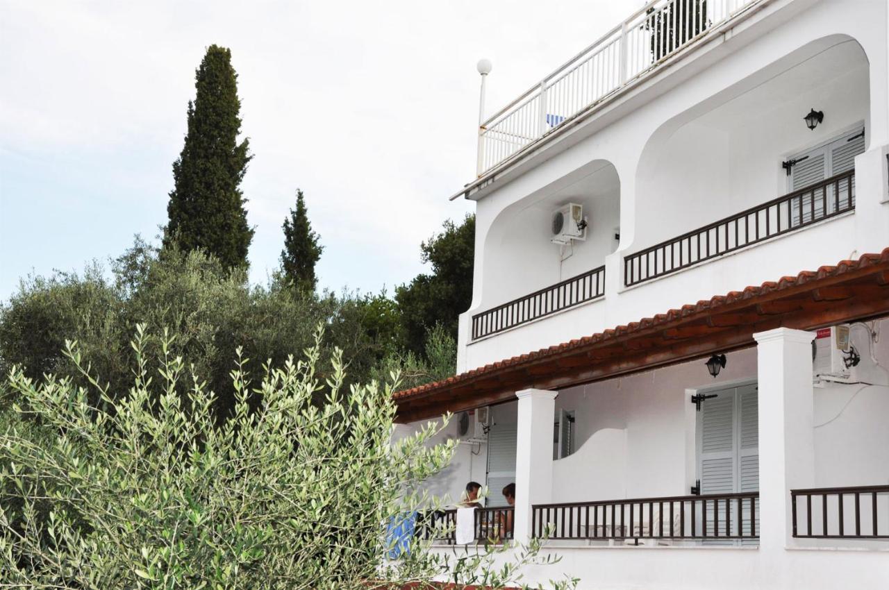Mirabello Hotel Apartments Dassia  Exterior photo